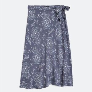 Madewell midi wrap skirt, size L